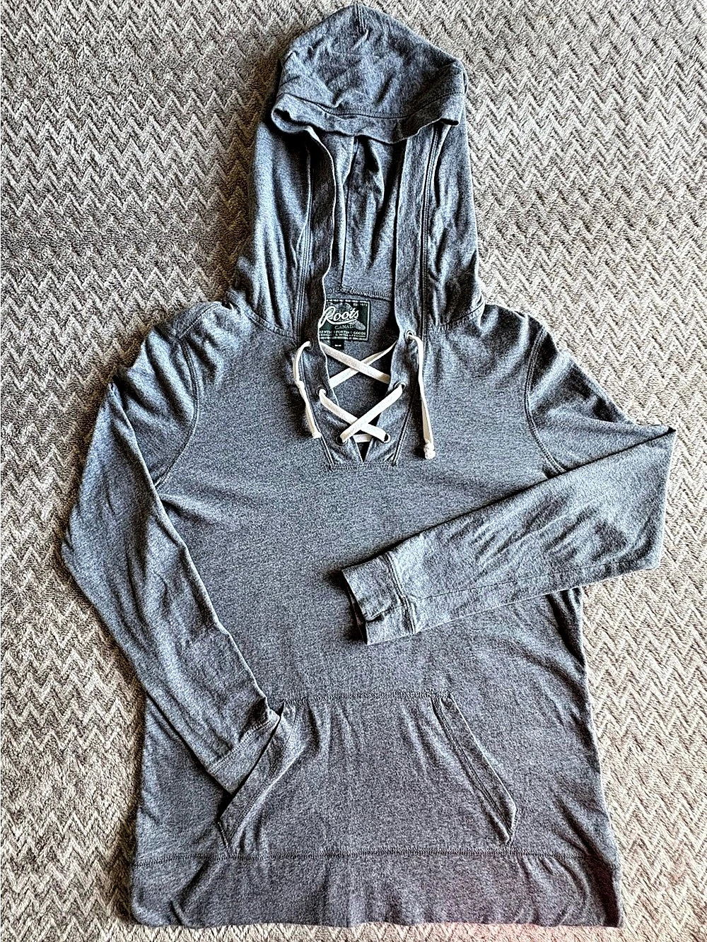 Roots Lace-Up Hoodie Gray Size Medium